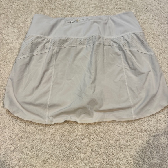 Athleta White “Run with It” Skort - Picture 3 of 5